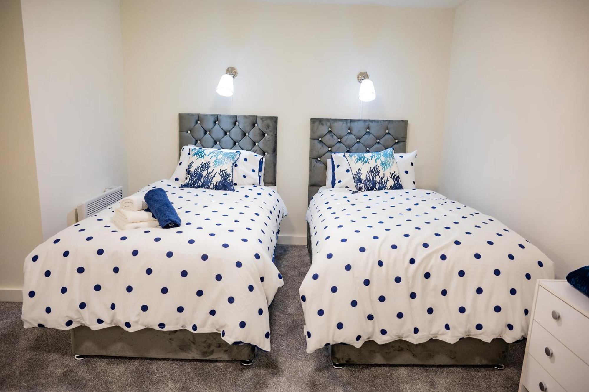 Basement Bliss Hideaway Appartement Bradford  Buitenkant foto